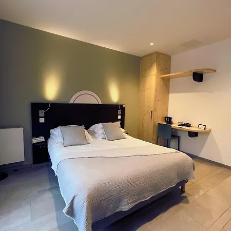 Logis Altitude Et Hotel