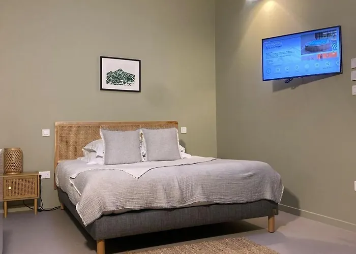 Logis Altitude Et Pierre-percée Hotel Pierre-Percée